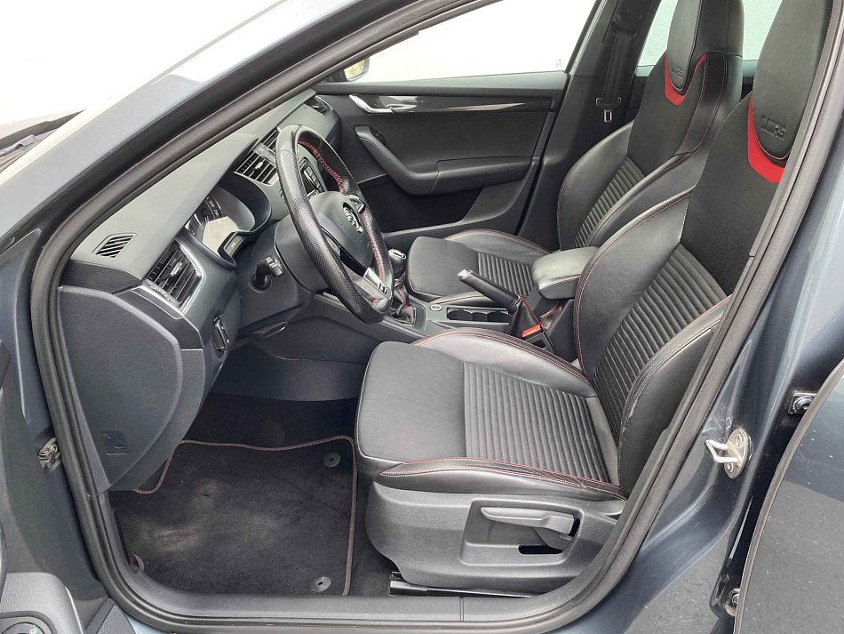 Škoda Octavia III 2.0 TDi RS Challange