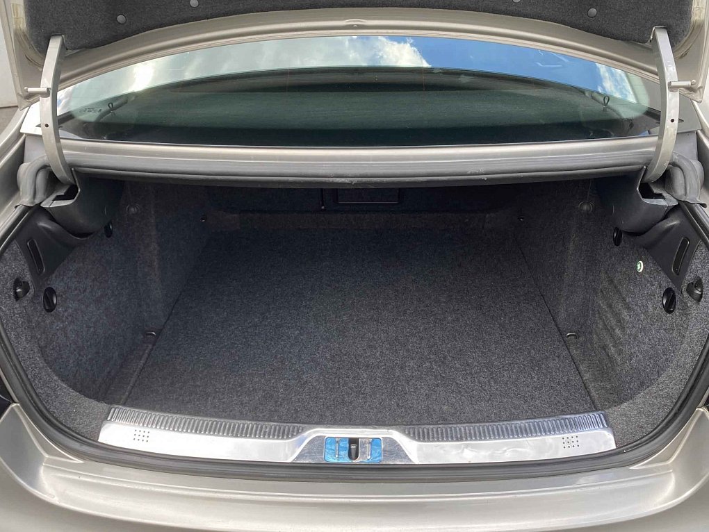 Škoda Superb II 2.0 TDi 