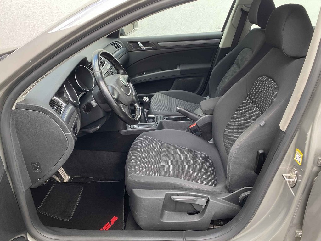 Škoda Superb II 2.0 TDi 