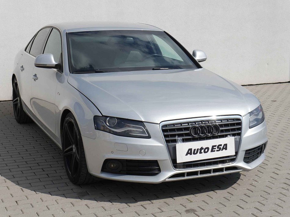 Audi A4 3.2 FSi S-line Quattro