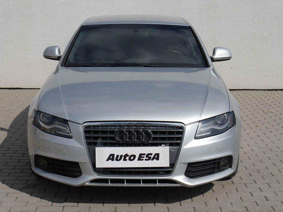 Audi A4 3.2 FSi S-line Quattro