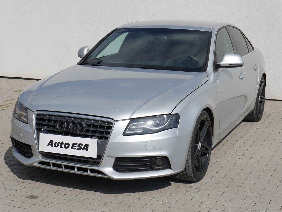 Audi A4 3.2 FSi S-line Quattro