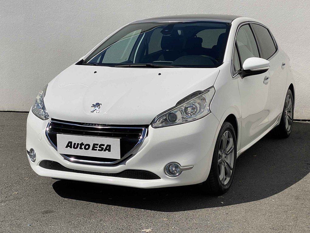 Peugeot 208 1.2 PT Allure