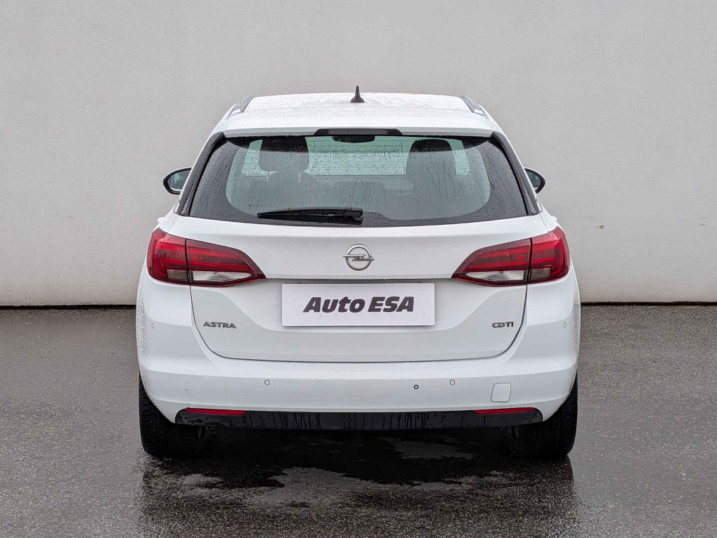 Opel Astra 1.6 CDTi 