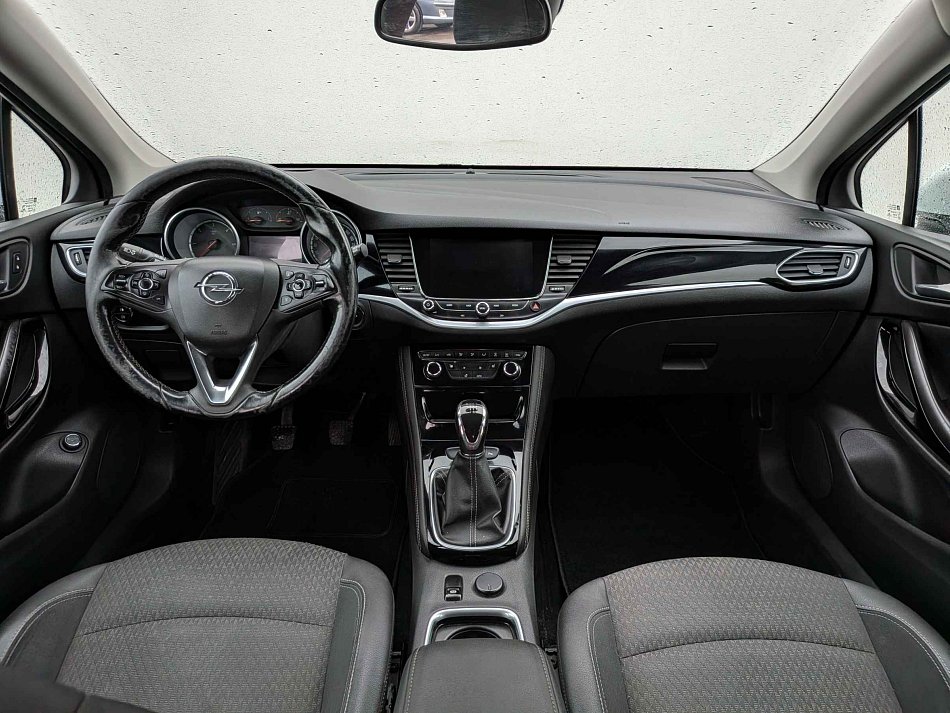 Opel Astra 1.6 CDTi 