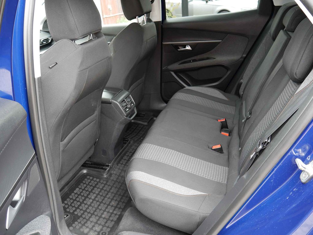 Peugeot 3008 1.6HDi 