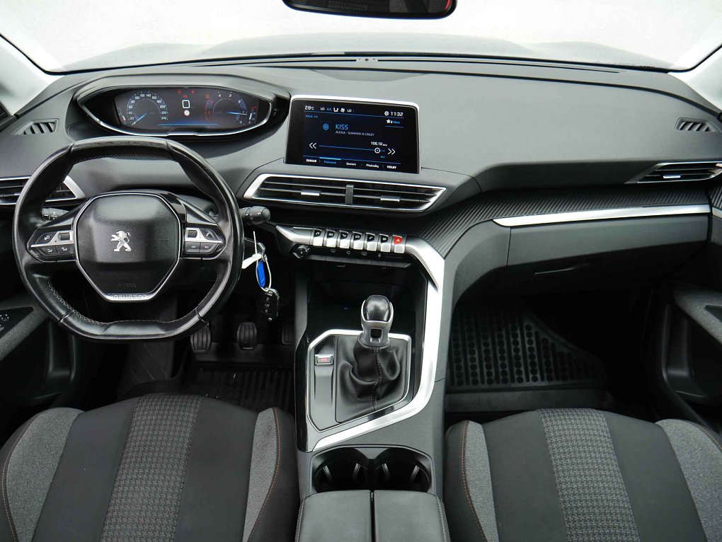 Peugeot 3008 1.6HDi 