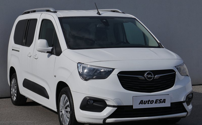 Opel Combo 1.5CDTi  MAXi XL 7míst