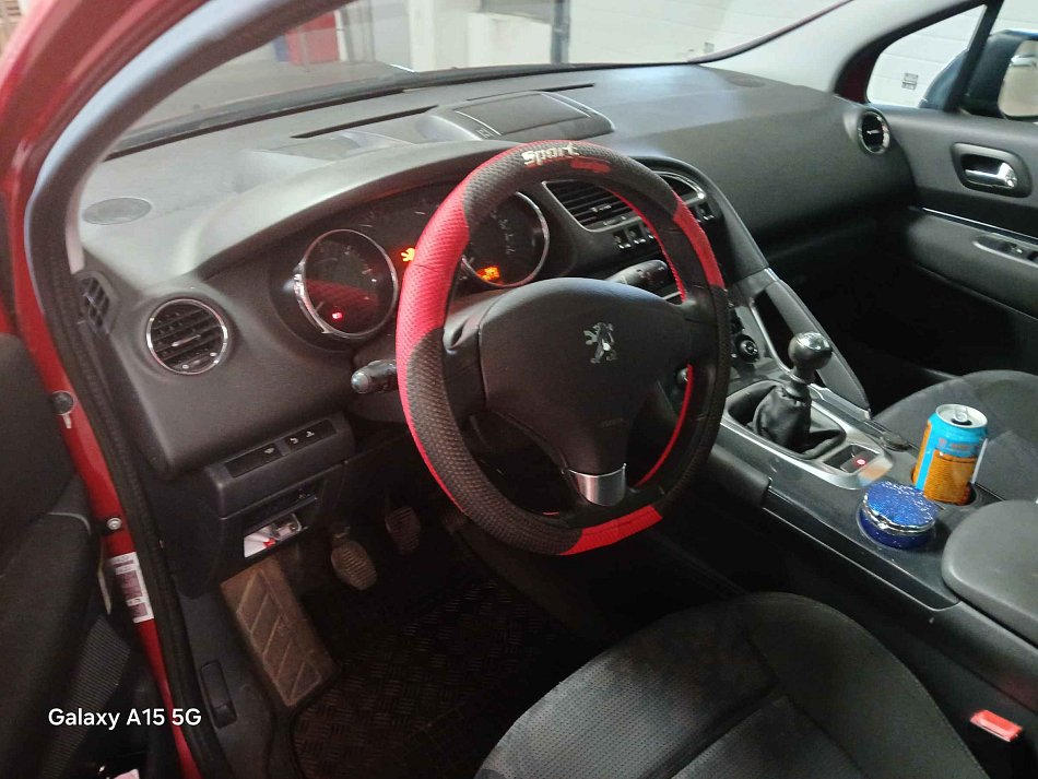 Peugeot 3008 1.6HDi 