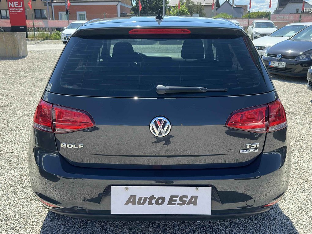 Volkswagen Golf 1.2 TSi 