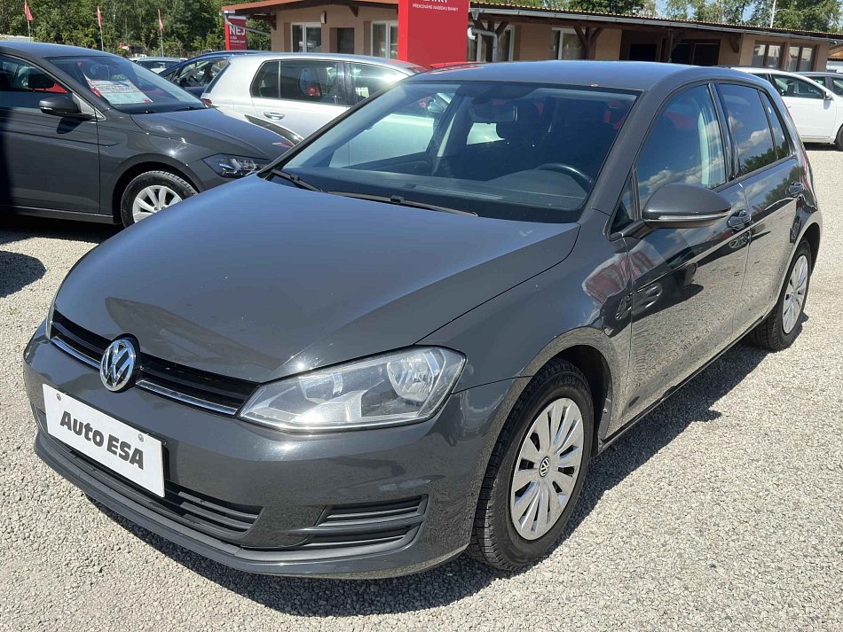 Volkswagen Golf 1.2 TSi 