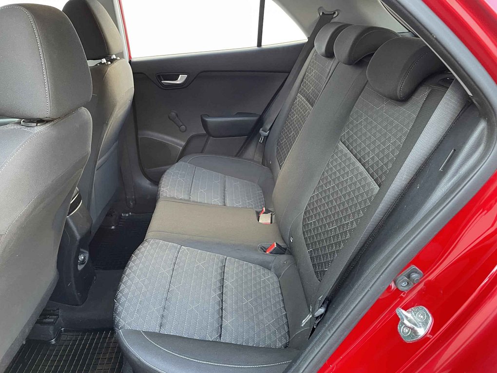 Kia Rio 1.2i 