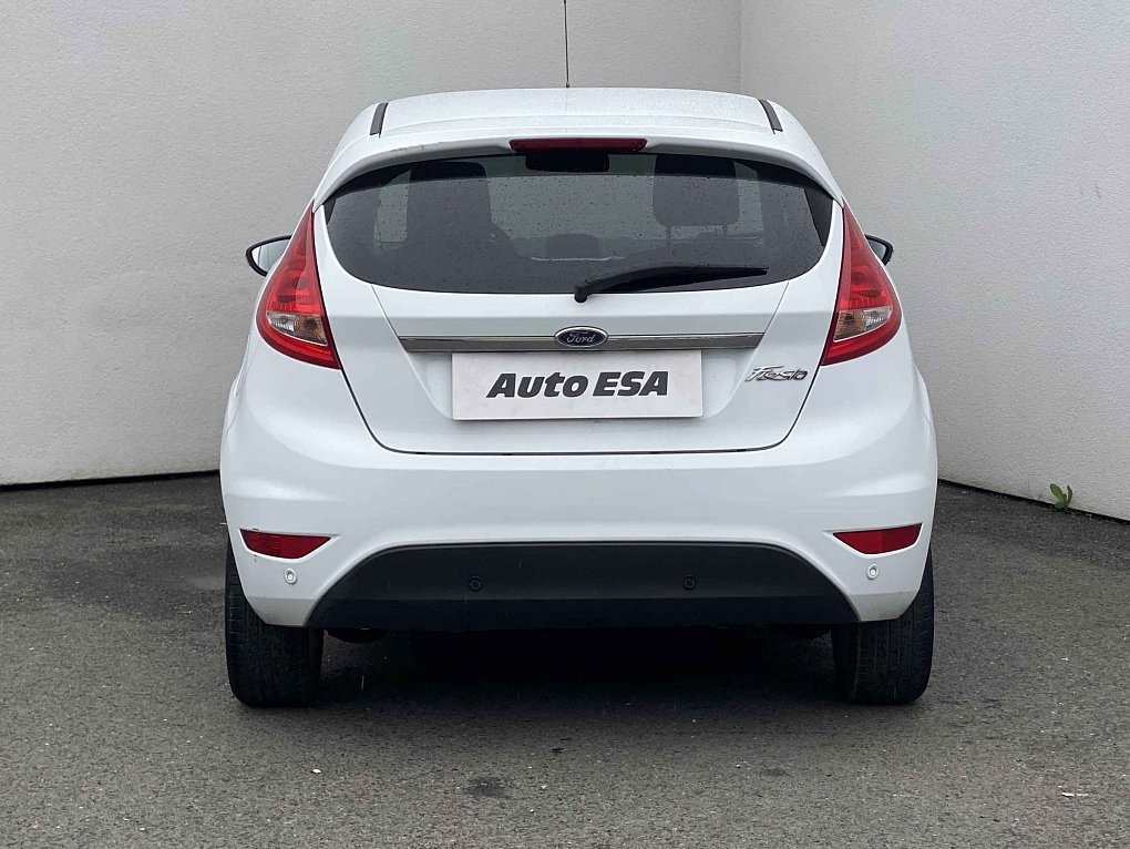 Ford Fiesta 1.4i Titanium