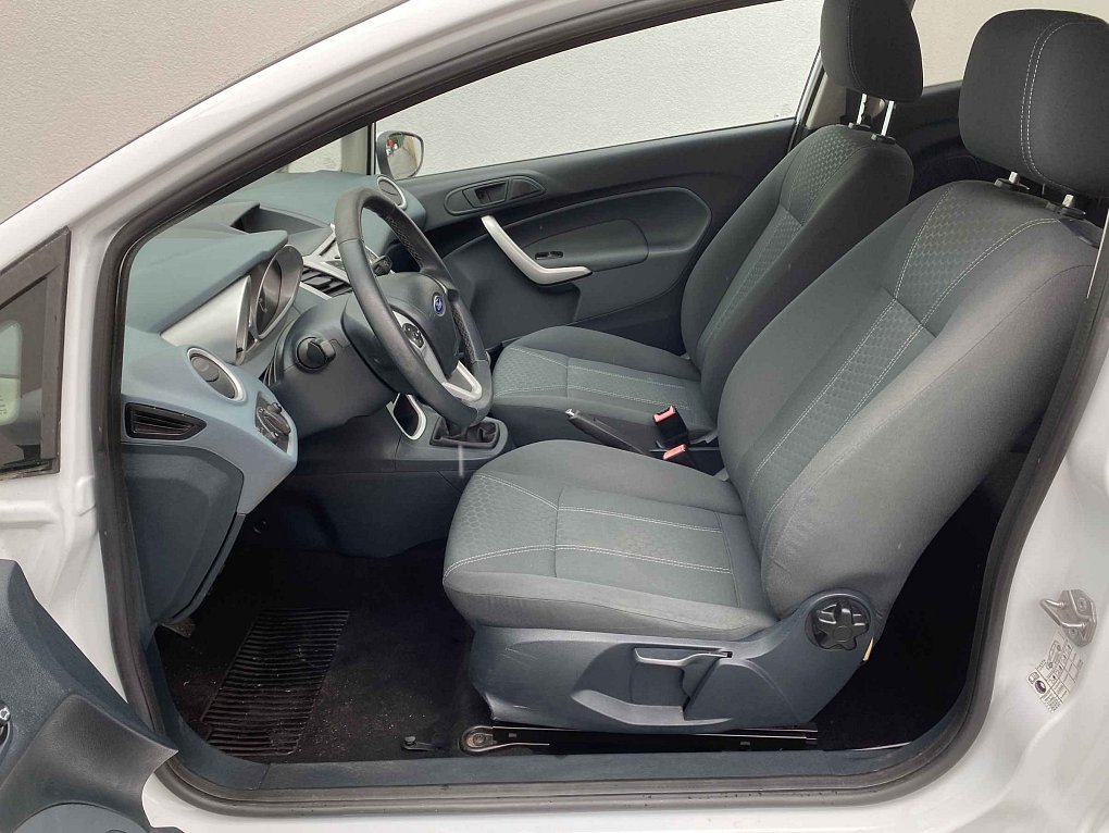 Ford Fiesta 1.4i Titanium