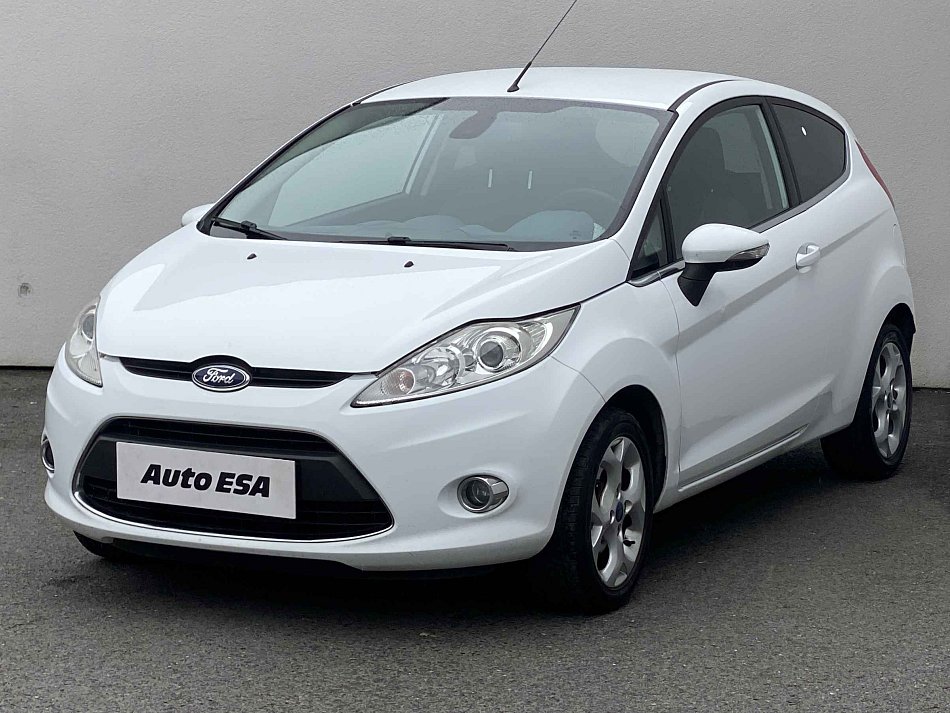 Ford Fiesta 1.4i Titanium