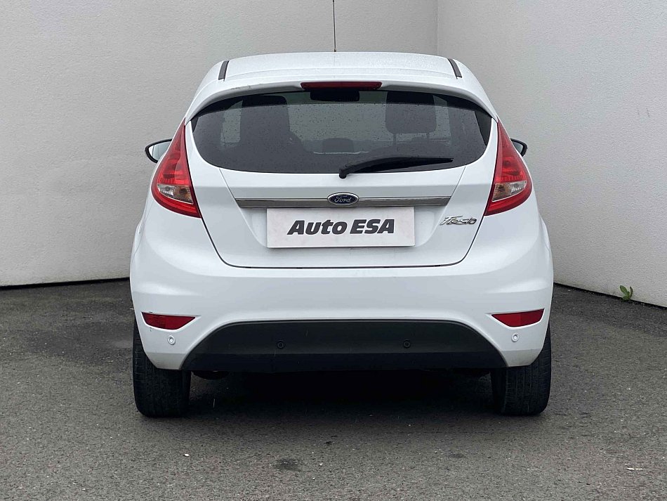 Ford Fiesta 1.4i Titanium