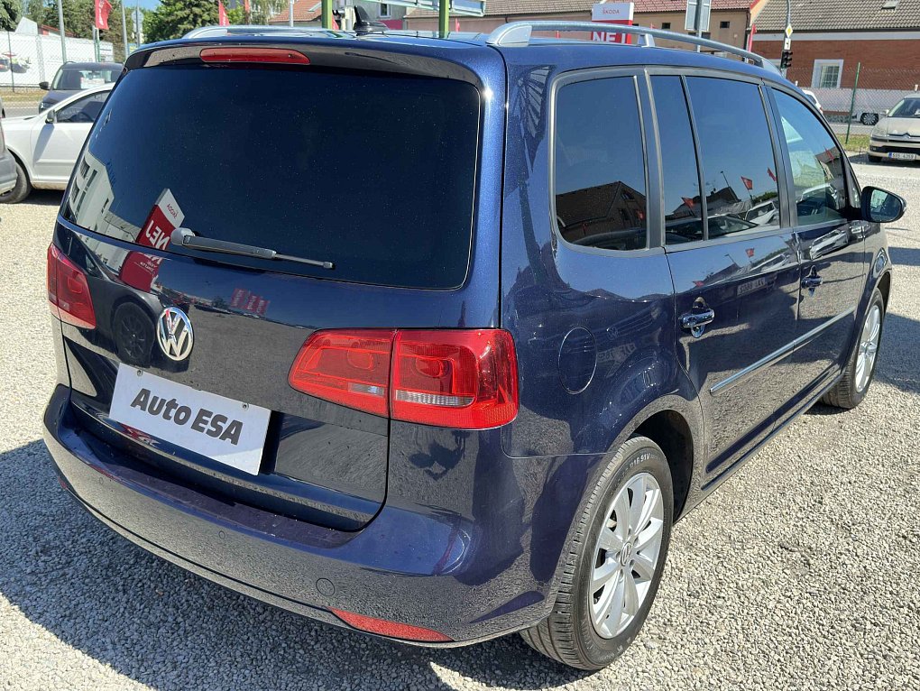 Volkswagen Touran 2.0 TDi 