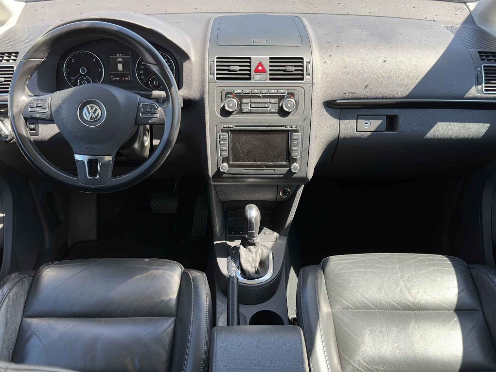 Volkswagen Touran 2.0 TDi 