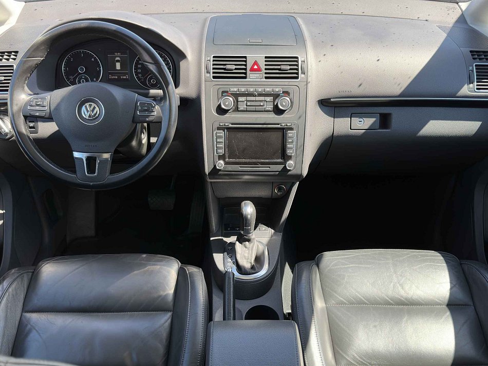Volkswagen Touran 2.0 TDi 