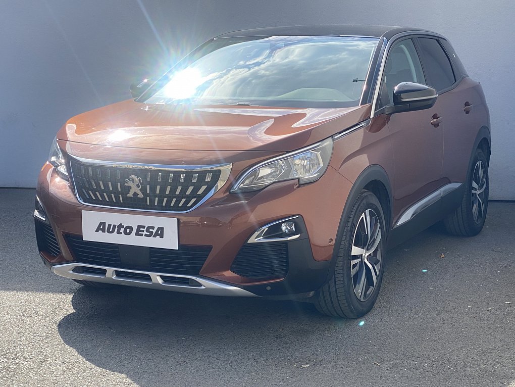 Peugeot 3008 1.2 PT Allure