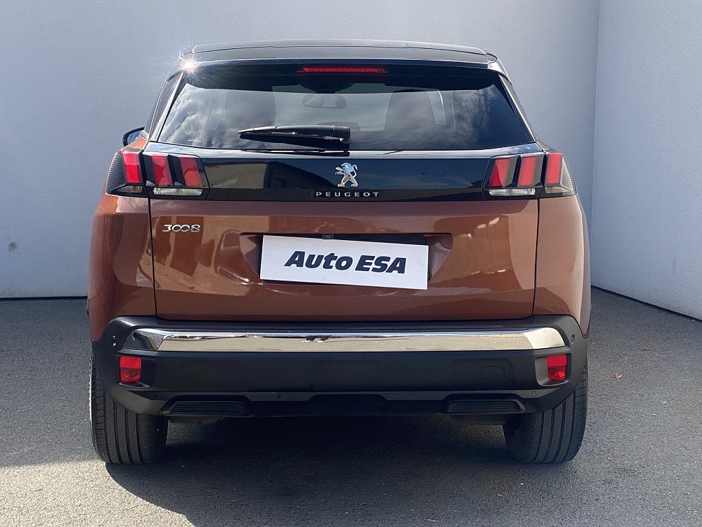 Peugeot 3008 1.2 PT Allure