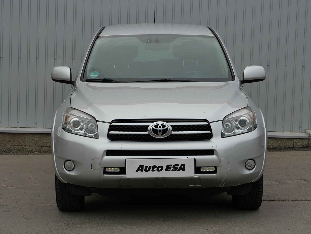 Toyota RAV4 2.2 D-CAT  4x4
