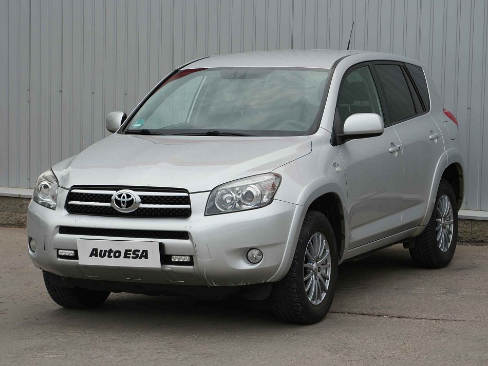 Toyota RAV4 2.2 D-CAT  4x4