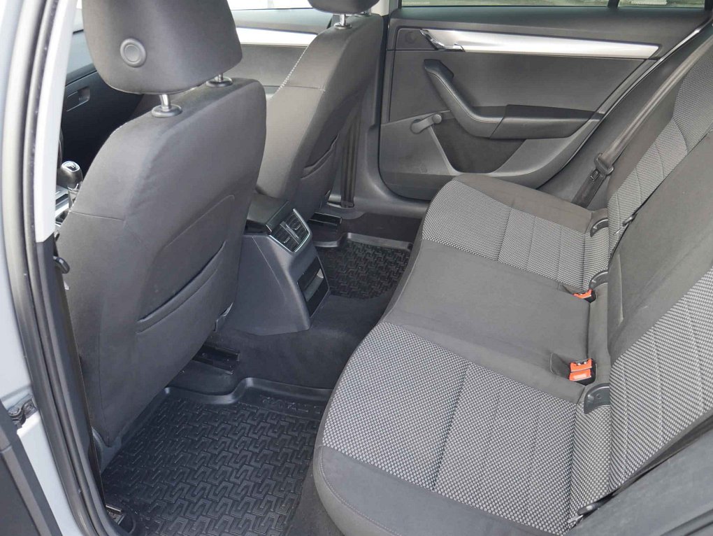 Škoda Octavia III 1.6 TDi Ambition