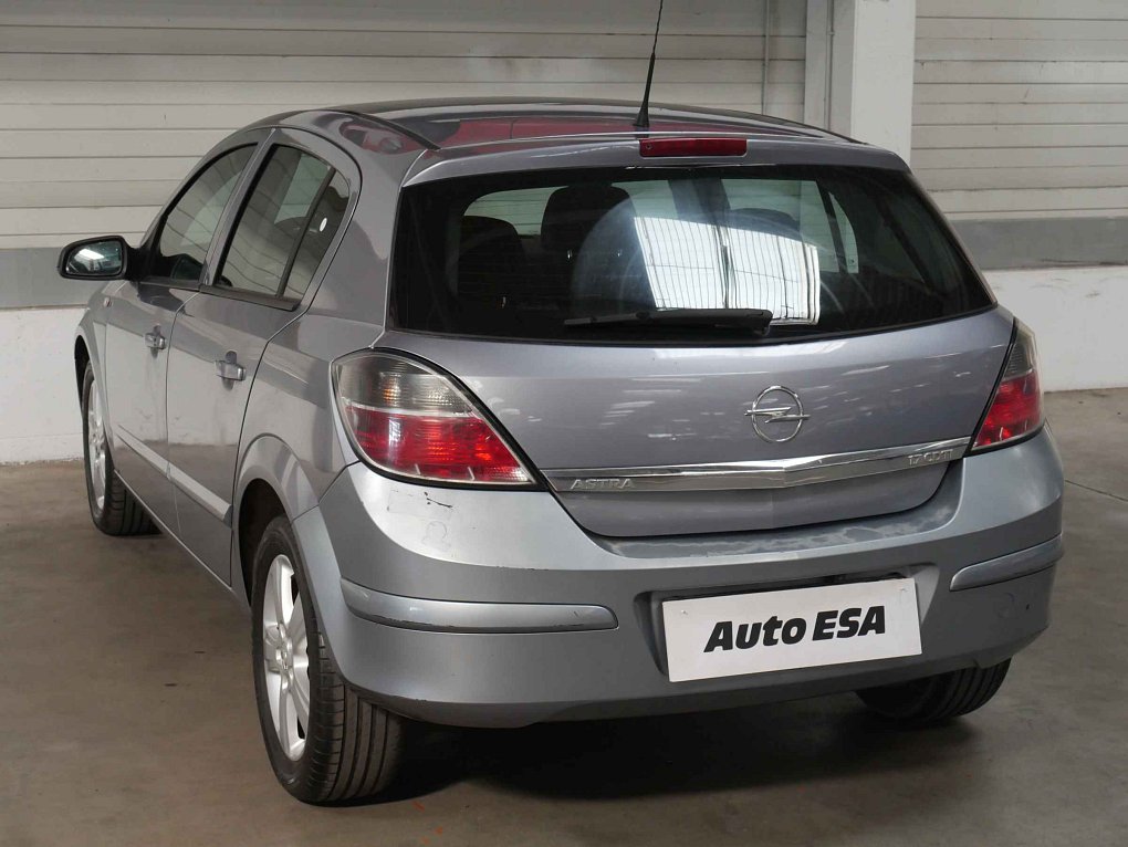 Opel Astra 1.7 CDTI 