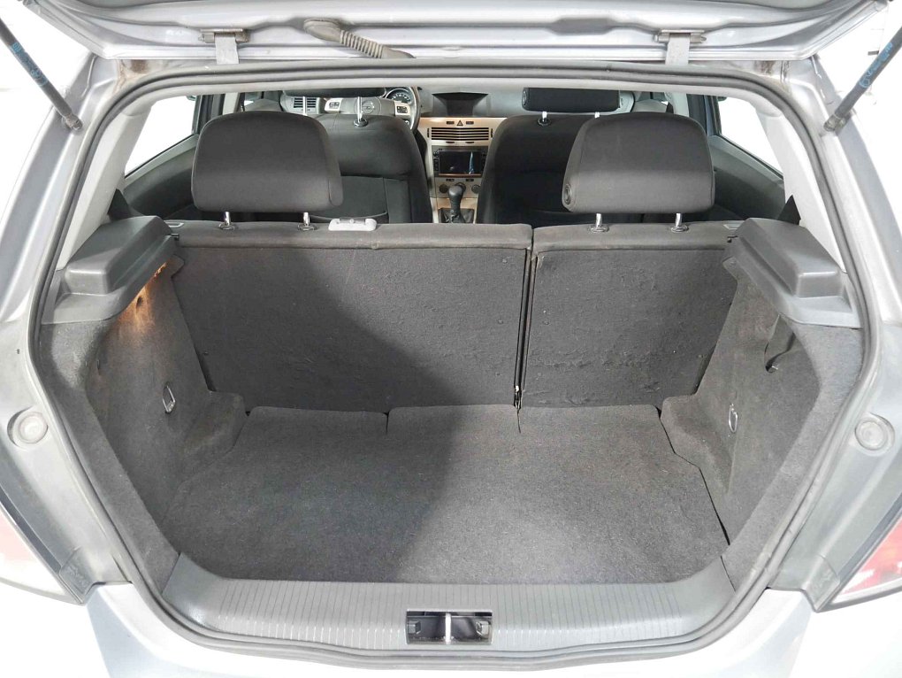 Opel Astra 1.7 CDTI 
