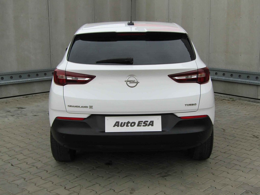 Opel Grandland X 1.2 PT Edition