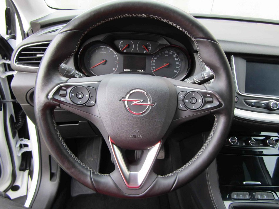 Opel Grandland X 1.2 PT Edition