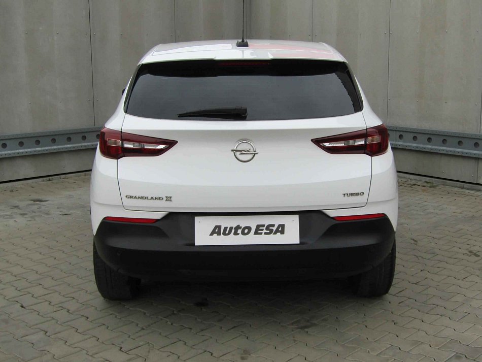 Opel Grandland X 1.2 PT Edition