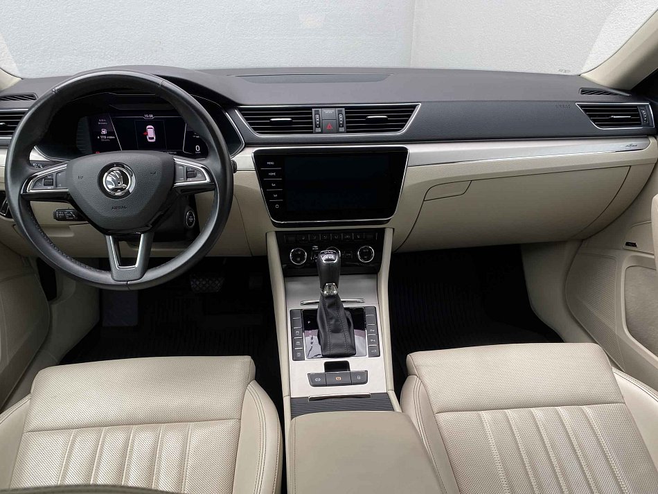Škoda Superb III 2.0 TSi L&K 4x4