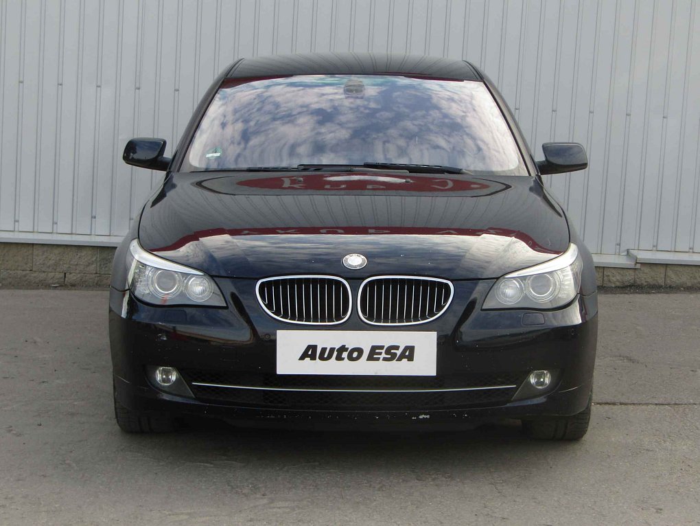 BMW Řada 5 3.0  525i