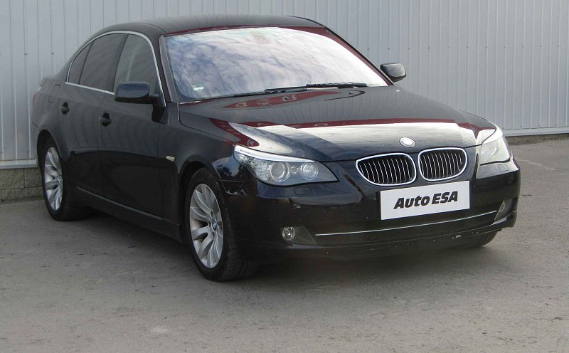 BMW Řada 5 3.0  525i