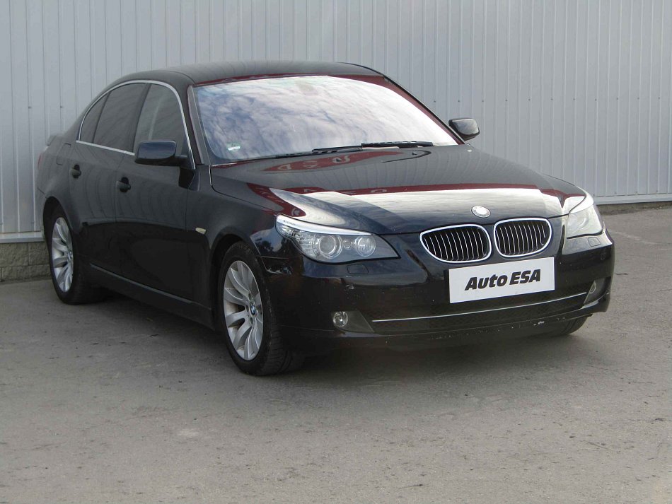 BMW Řada 5 3.0  525i