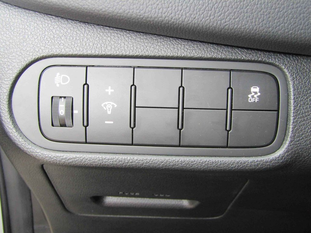 Kia Carens 1.6i 