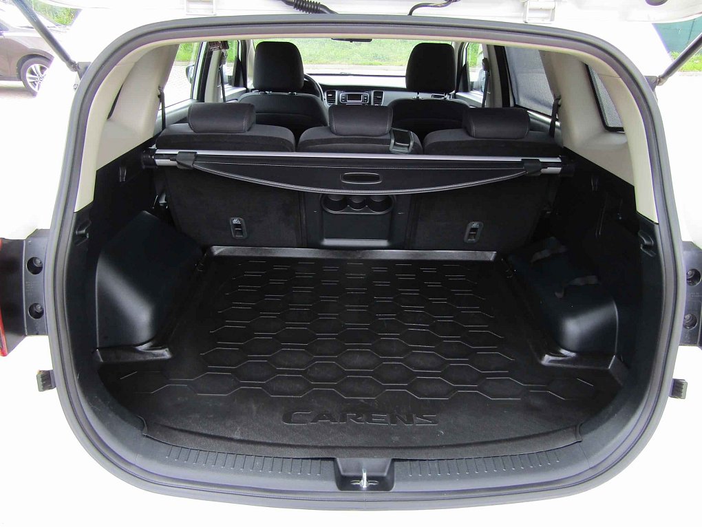 Kia Carens 1.6i 