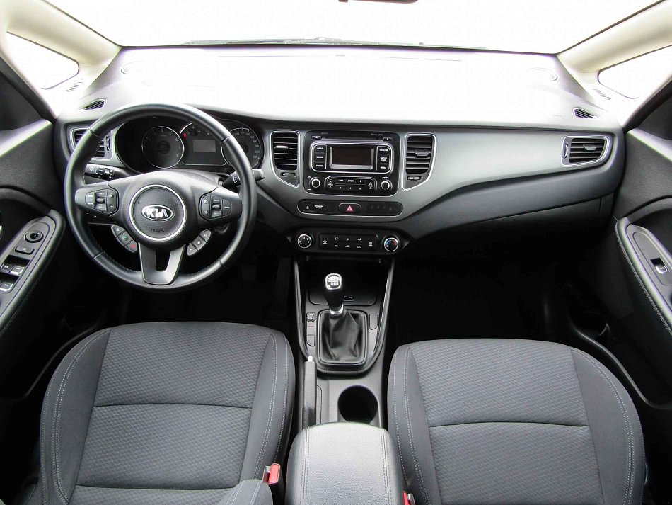 Kia Carens 1.6i 