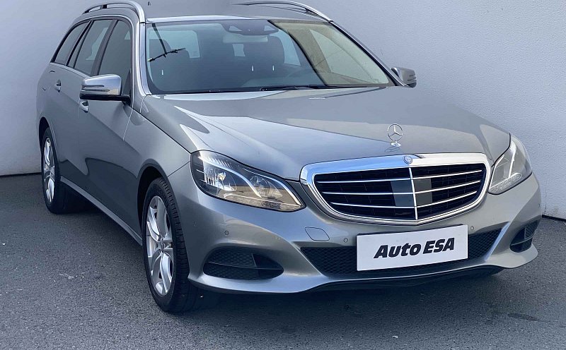 Mercedes-Benz Třída E 2.1 CDi Avantgarde E200