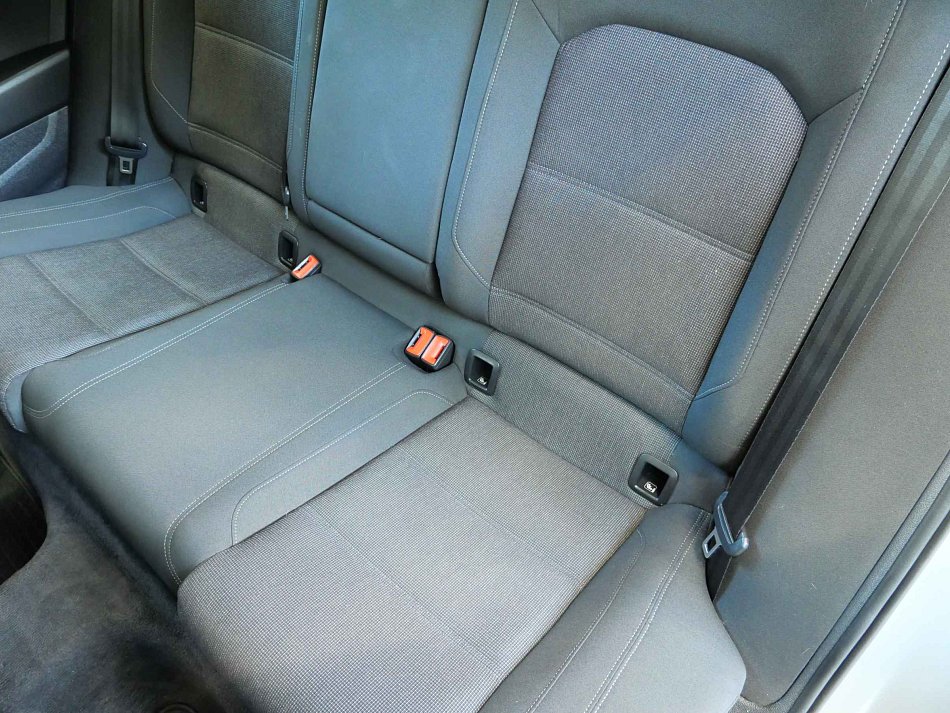 Volkswagen Passat 2.0 TDi Comfortline