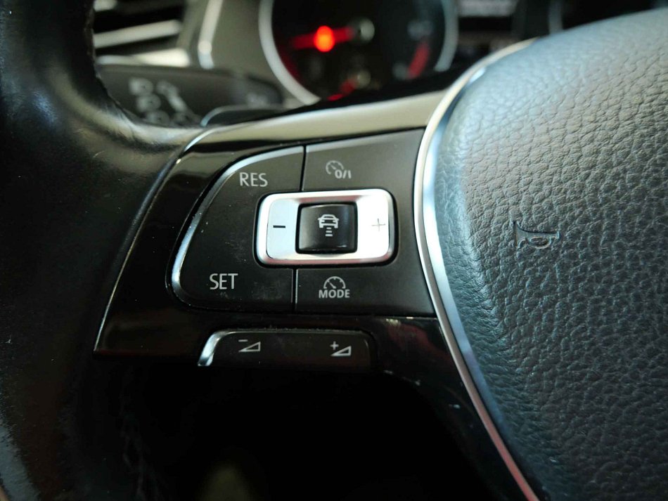 Volkswagen Passat 2.0 TDi Comfortline