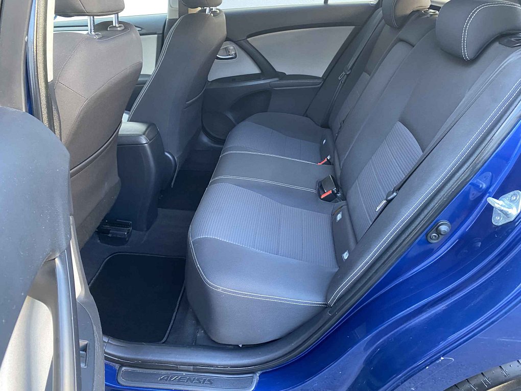 Toyota Avensis 2.0D-4D Active