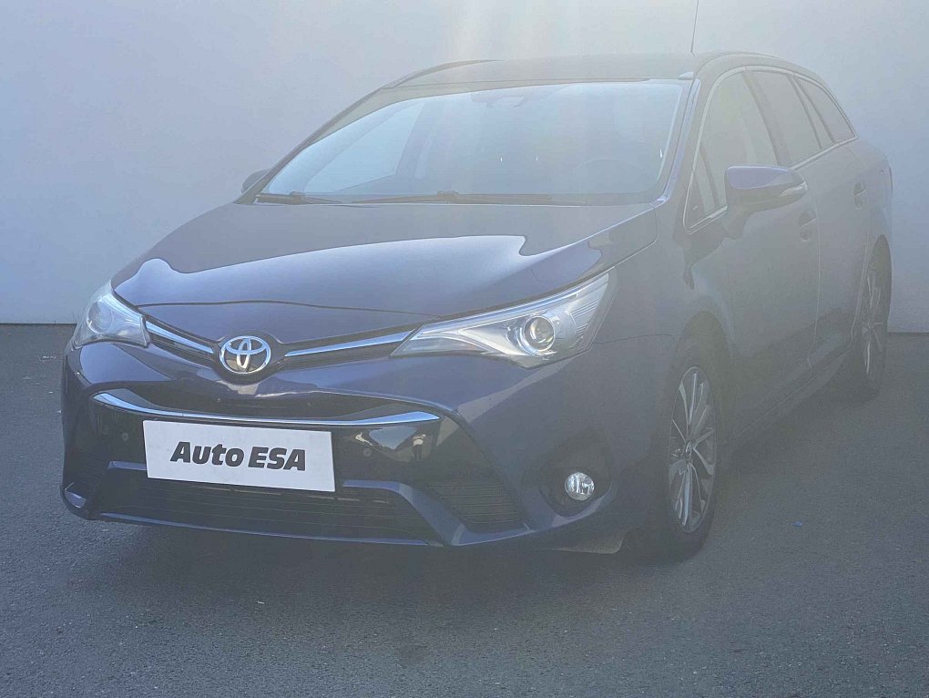 Toyota Avensis 2.0D-4D Active