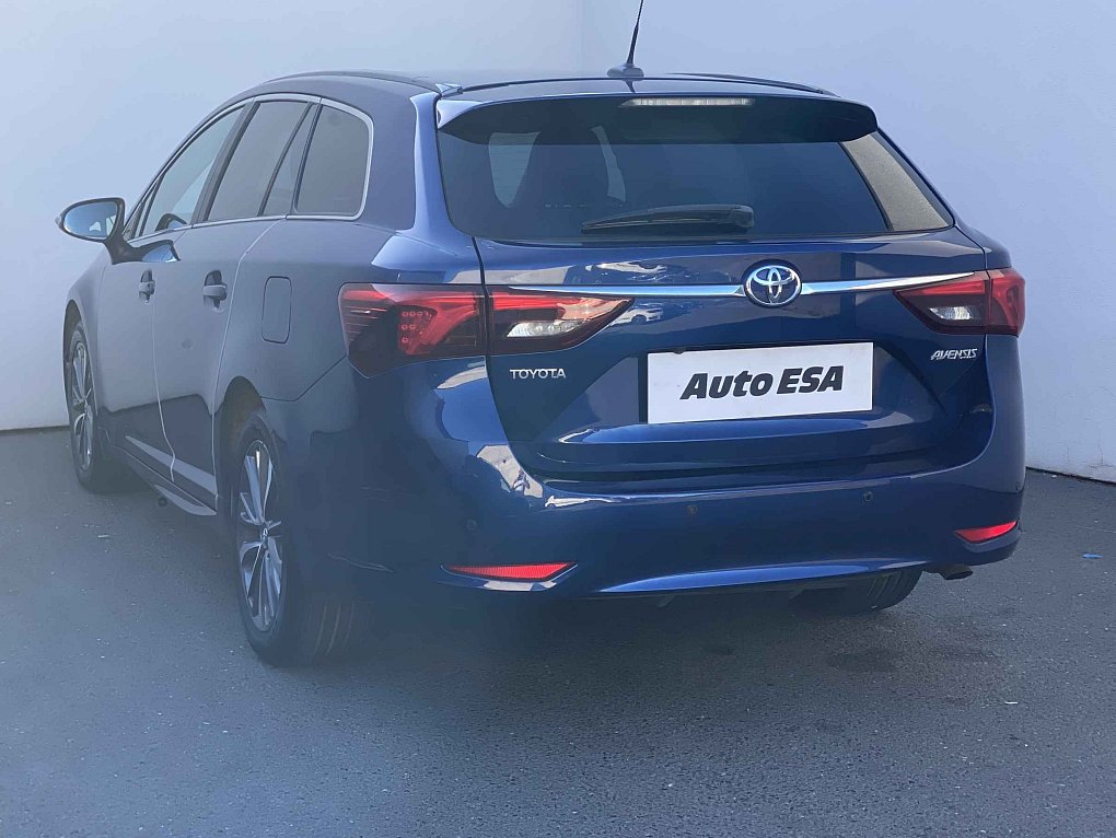 Toyota Avensis 2.0D-4D Active