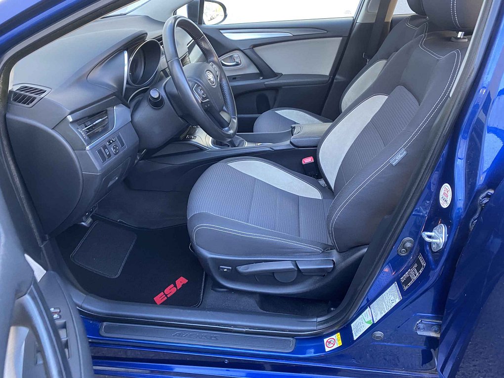 Toyota Avensis 2.0D-4D Active
