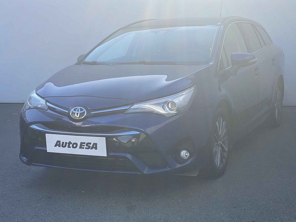 Toyota Avensis 2.0D-4D Active