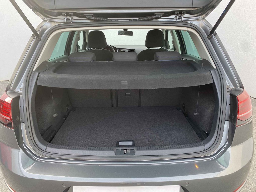 Volkswagen Golf 1.5 TSi Join