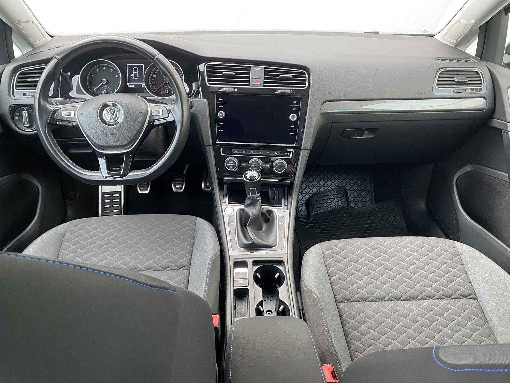 Volkswagen Golf 1.5 TSi Join